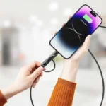 ⁦كيبل شحن Porodo 2-IN-1 شاشة رقمية شحن سريع كابل 1.2 متر C إلى C+L - أسود⁩ - الصورة ⁦3⁩