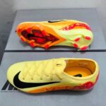 حذاء كرة القدم براغي