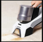 ⁦مكنسة كهربائية قوية جدا تعمل بالشحن بقوة شفط عالية تنظيف عميق منظف ​​البقع اللاسلكي من باورولوجي - أبيض⁩ - الصورة ⁦6⁩