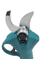 ⁦مقص محمول بالبطارية قوي جدا بقوة 100 نيوتن متر مع بطاريتان مناسب لقص وتقطيع الكثير من المواد مثل الخشب وغيرها⁩ - الصورة ⁦10⁩