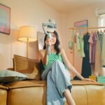 ⁦ستبلايزر ستاند ضد الاهتزاز بورودو AI Tracker Gimbal P7C Pro Plus، تصميم قابل للطي، تتبع الوجه، وضع FPV، تأثير فيديو، إضاءة مد⁩ - الصورة ⁦2⁩