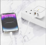 ⁦ادابتر شحن مع كيبل شاحن حائط Powero+ بريطاني بقوة 20 وات مع كابل من النوع C إلى النوع C⁩ - الصورة ⁦2⁩