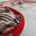 ⁦حقيبة مكياج شفافة ثلاث في واحد⁩ - الصورة ⁦3⁩