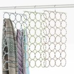 ⁦حامل شماعات وشاح Flexzion - 28 دائرة (عبوة من قطعتين) فتحات حلقية متعددة الوظائف، منظم منزلي، لجوارب ووشاح وحزام كاتم الصوت..⁩ - الصورة ⁦2⁩