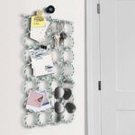 ⁦حامل شماعات وشاح Flexzion - 28 دائرة (عبوة من قطعتين) فتحات حلقية متعددة الوظائف، منظم منزلي، لجوارب ووشاح وحزام كاتم الصوت..⁩ - الصورة ⁦4⁩