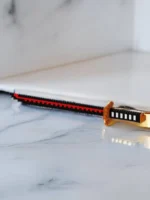 ⁦قطع تركيب مكعبات اللودو على شكل سيف الساموراي للزينه مكاتة ولعب الاطفال طول السيف 40 سم⁩ - الصورة ⁦6⁩