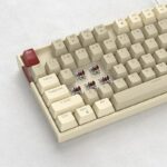 ⁦كيبورد جيمنج ميكانيكي سوتش احمر لوحة مفاتيح ألعاب ميكانيكية MageGee 75% مع مفتاح أحمر/بني 87 مفتاحًا بإضاءة خلفية LED مدمجة T⁩ - الصورة ⁦3⁩
